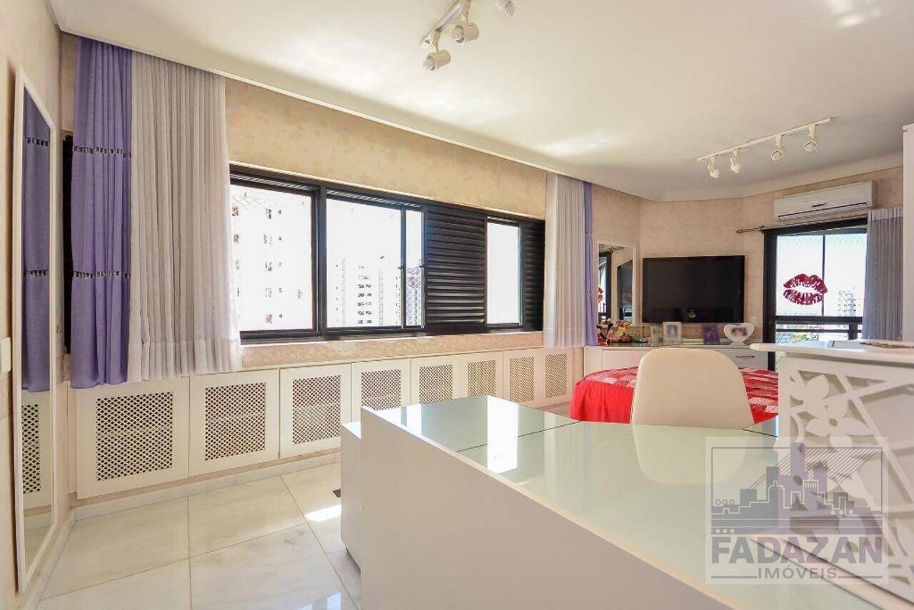 Apartamento Água Verde, Curitiba - PR