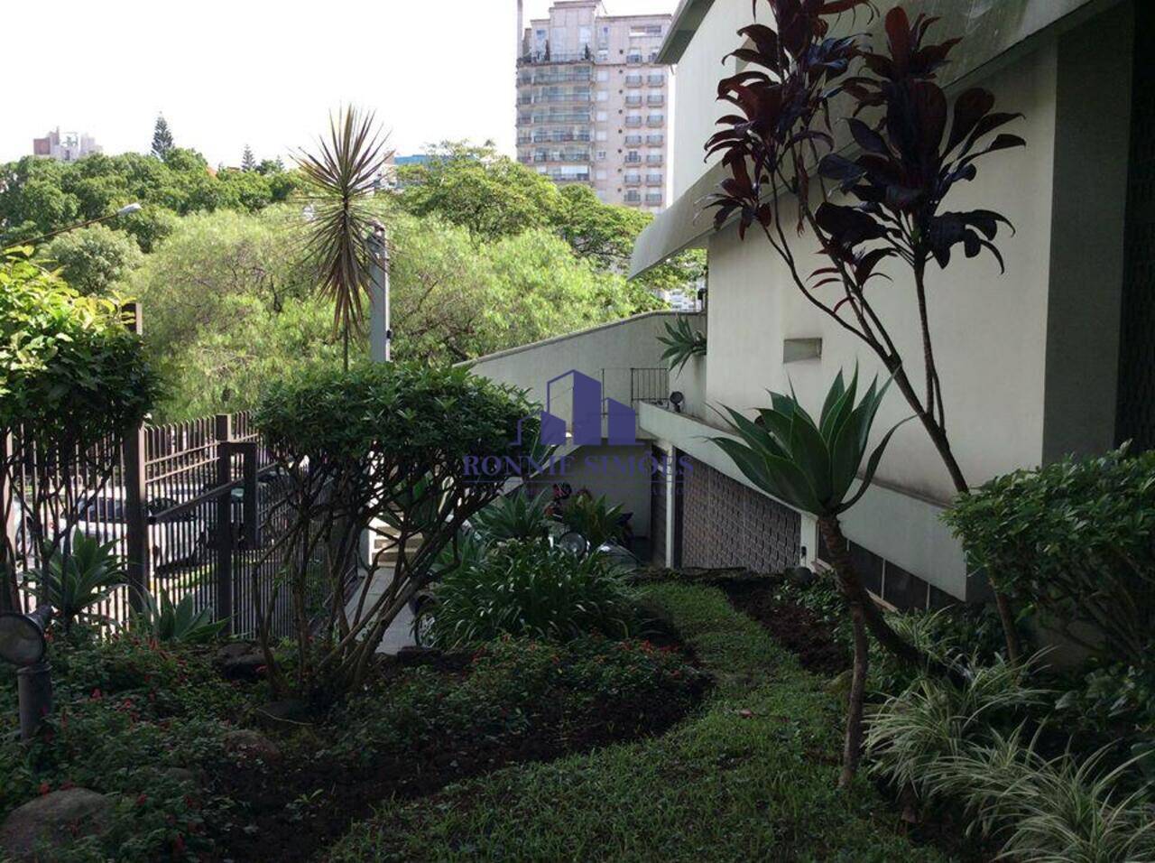 Sobrado Jardim Luzitânia, São Paulo - SP