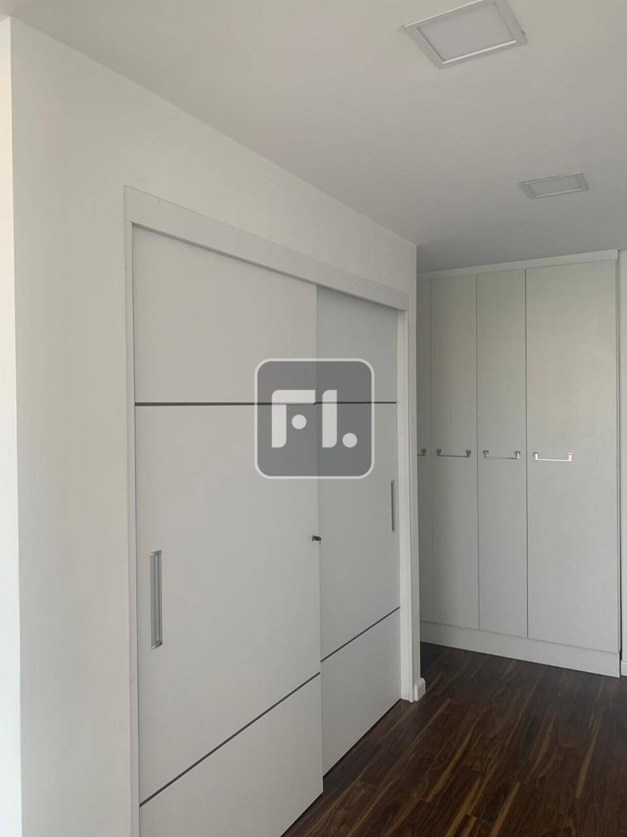 Conjunto comercial com 171,m² na Bela Vista para locação,