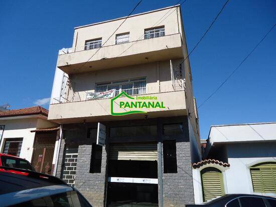 Sobrado de 306 m² Centro - Pouso Alegre, à venda por R$ 350.000