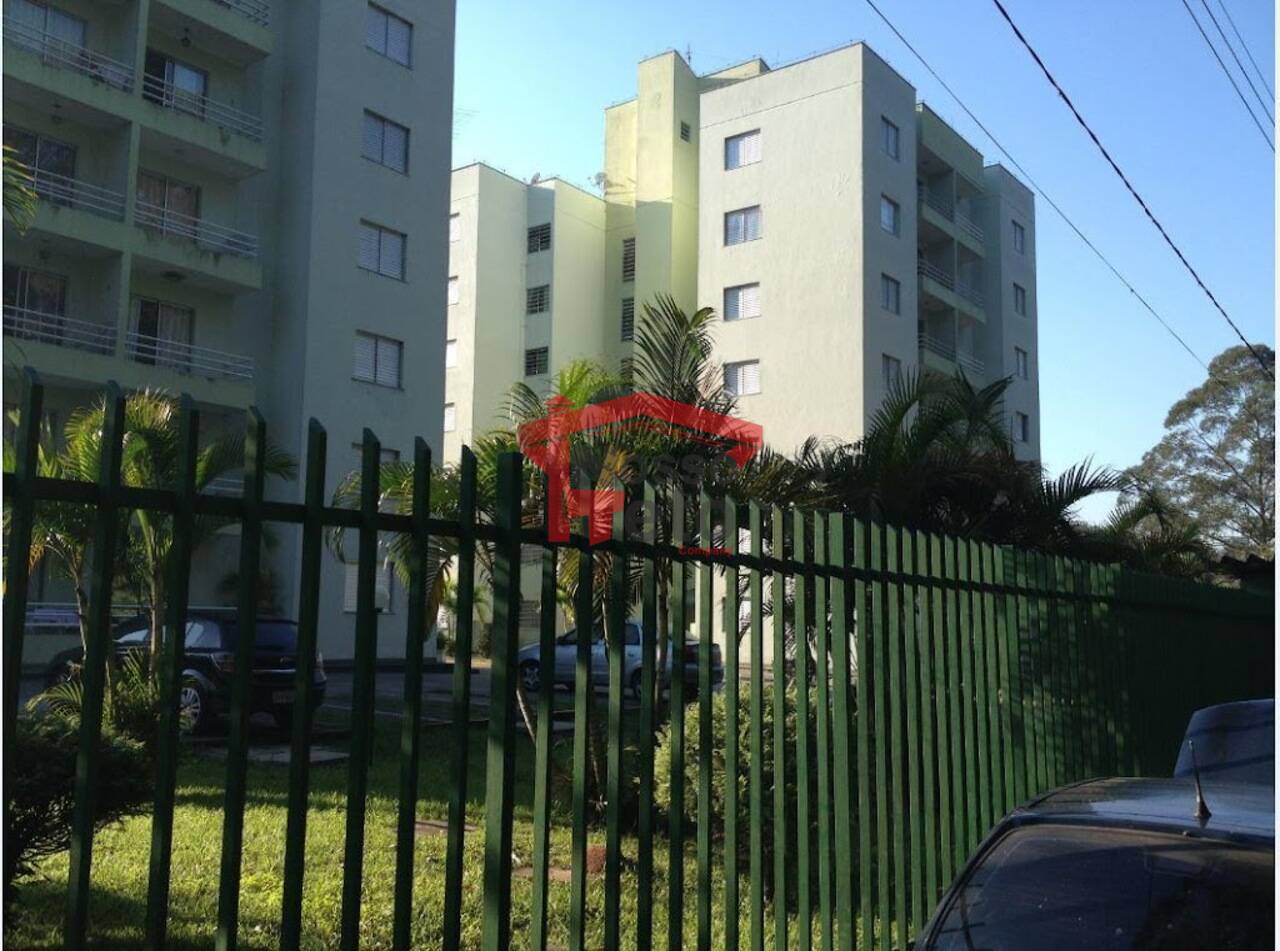 Apartamento Três Montanhas, Osasco - SP