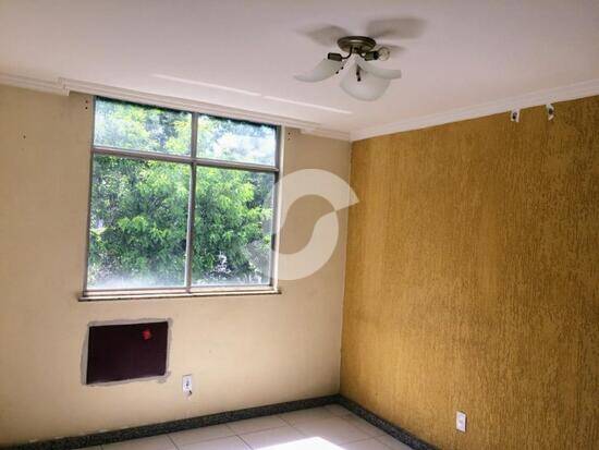 Apartamento de 53 m² na Noronha Torrezão - Santa Rosa - Niterói - RJ, à venda por R$ 250.000