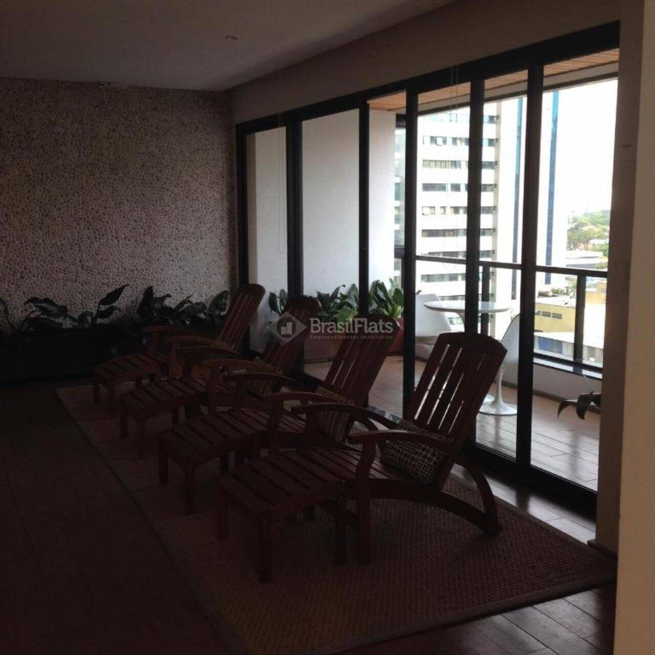 Flat Vila Olímpia, São Paulo - SP