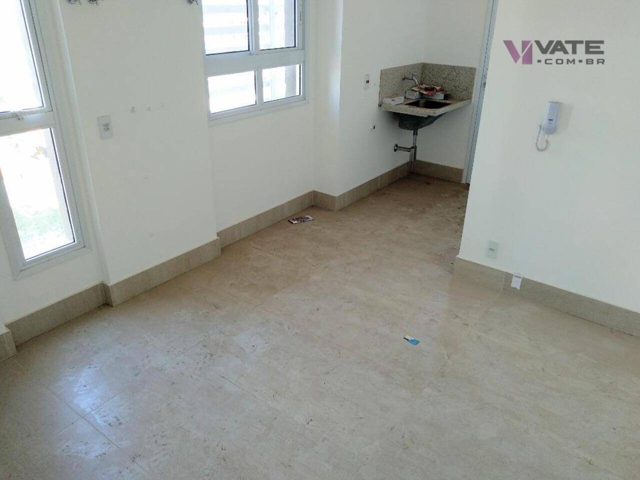 Apartamento Cambuí, Campinas - SP