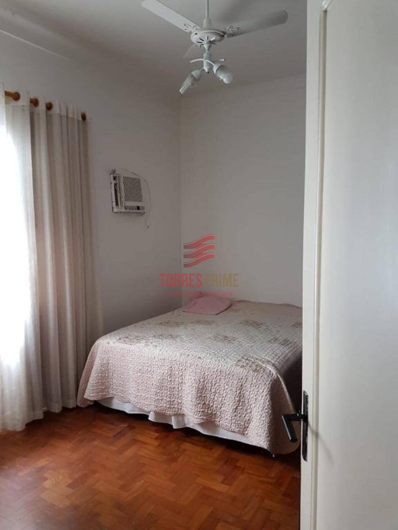 Apartamento Ponta da Praia, Santos - SP