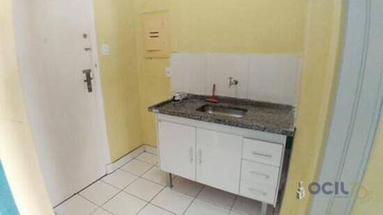 Kitnet de 30 m² na São João - República - São Paulo - SP, aluguel por R$ 900/mês