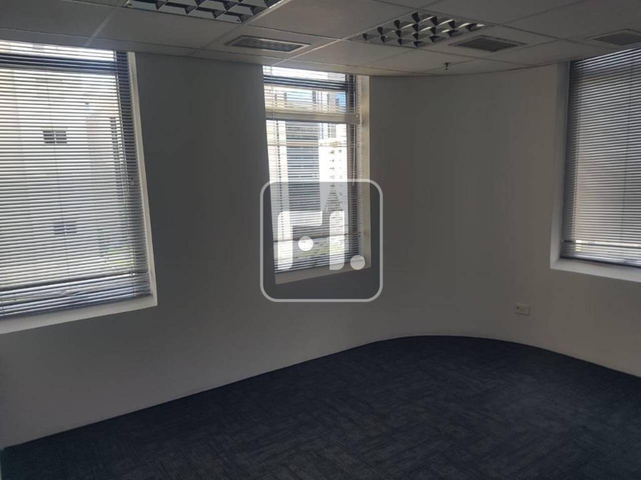 Conjunto para alugar, 104 m² por R$ 4.000/mês - Brooklin - São Paulo/SP