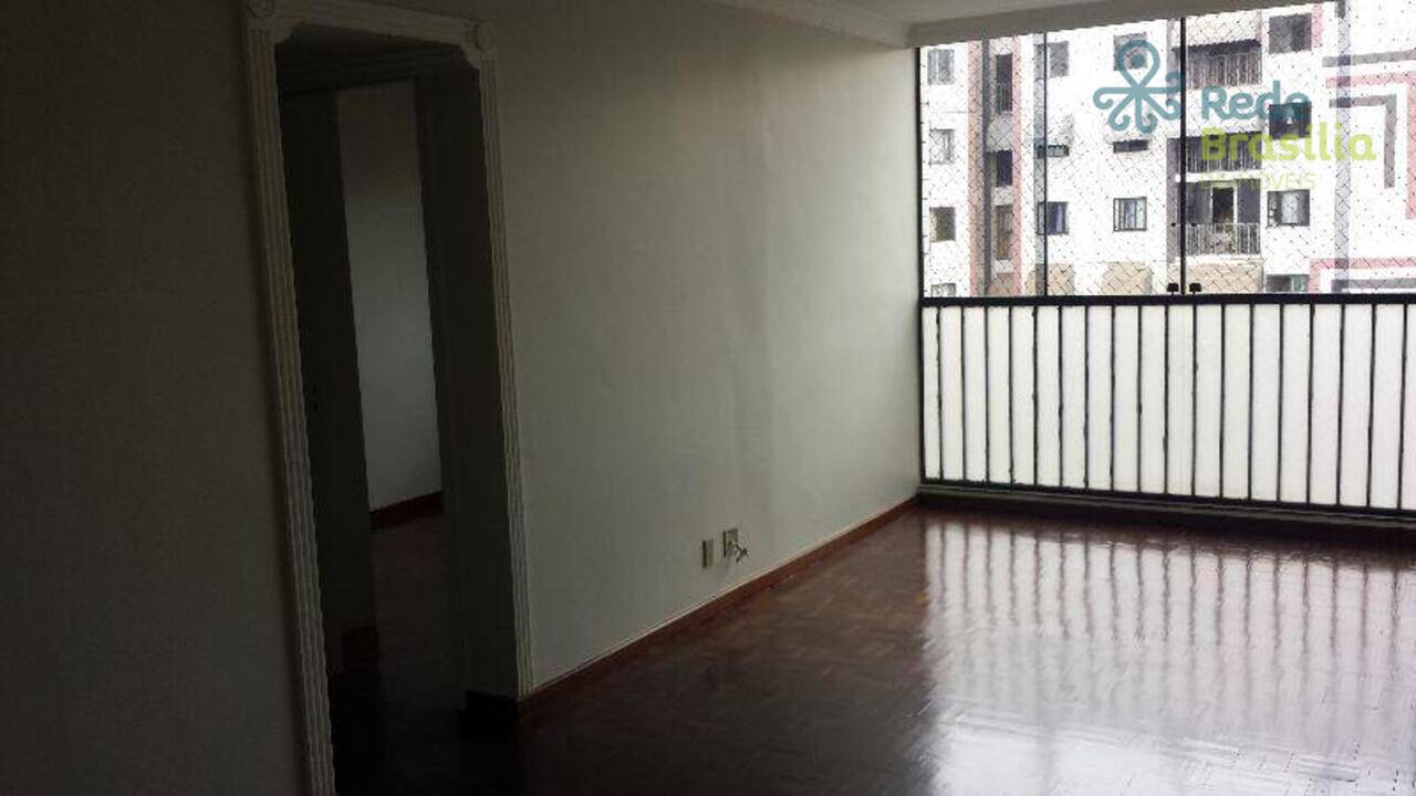 Apartamento Octogonal, Brasília - DF