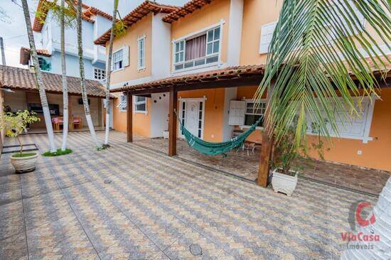 Casa de 208 m² na Antônio Rolim - Costazul - Rio das Ostras - RJ, à venda por R$ 1.350.000