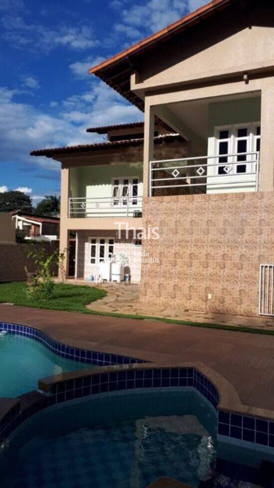 Casa de 510 m² na Shdb Ql 32 Conjunto 17 - Setor de Habitações Individuais Sul - Brasília - DF, à ve