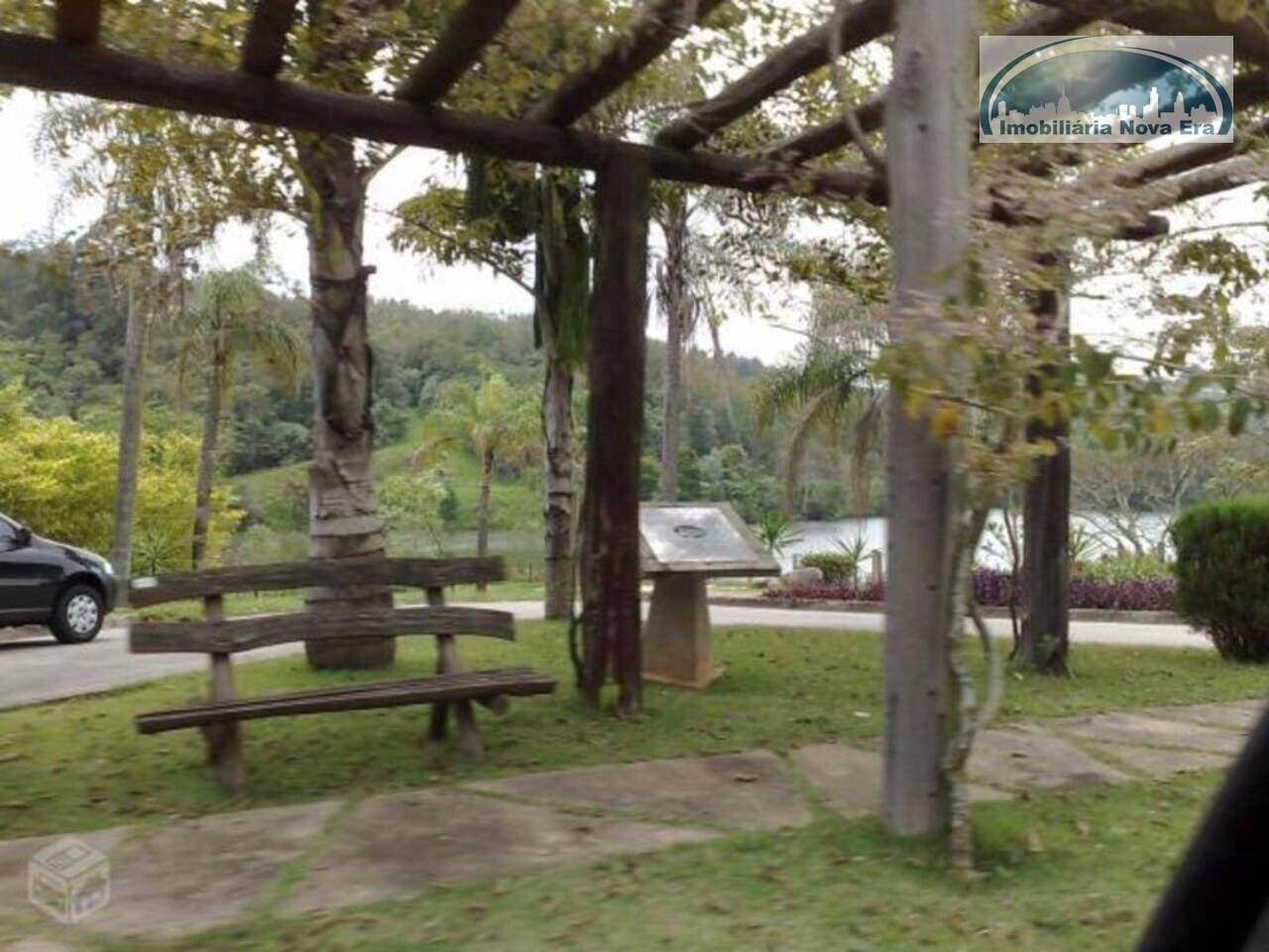 Terreno Condomínio Chácaras do Lago, Vinhedo - SP