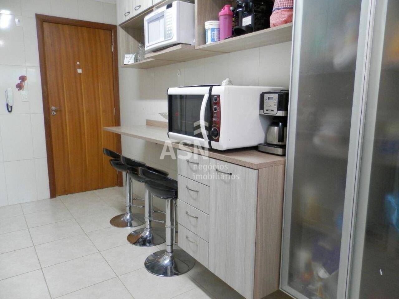 Apartamento Granja dos Cavaleiros, Macaé - RJ