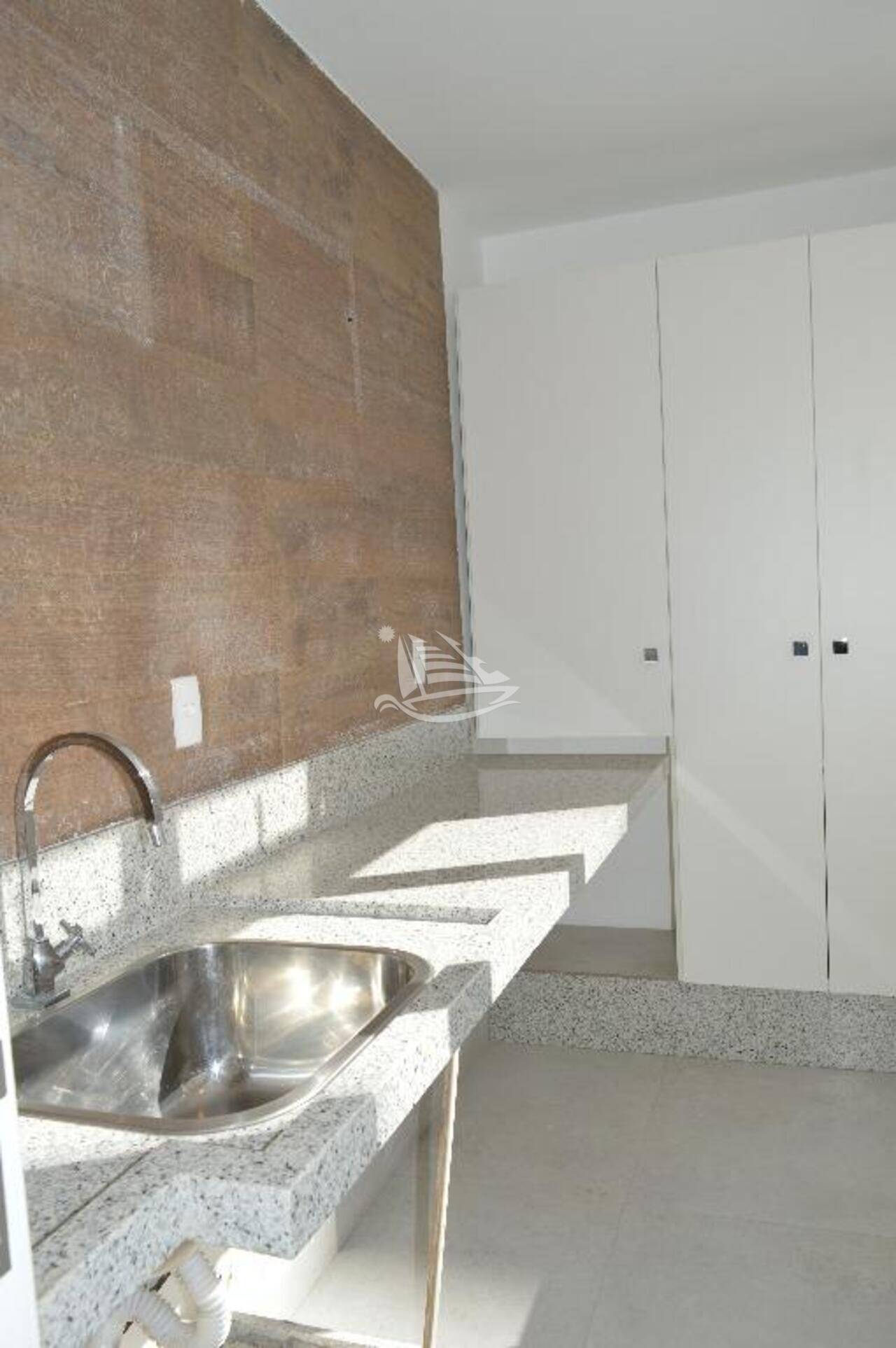 Apartamento Praia das Pitangueiras, Guarujá - SP