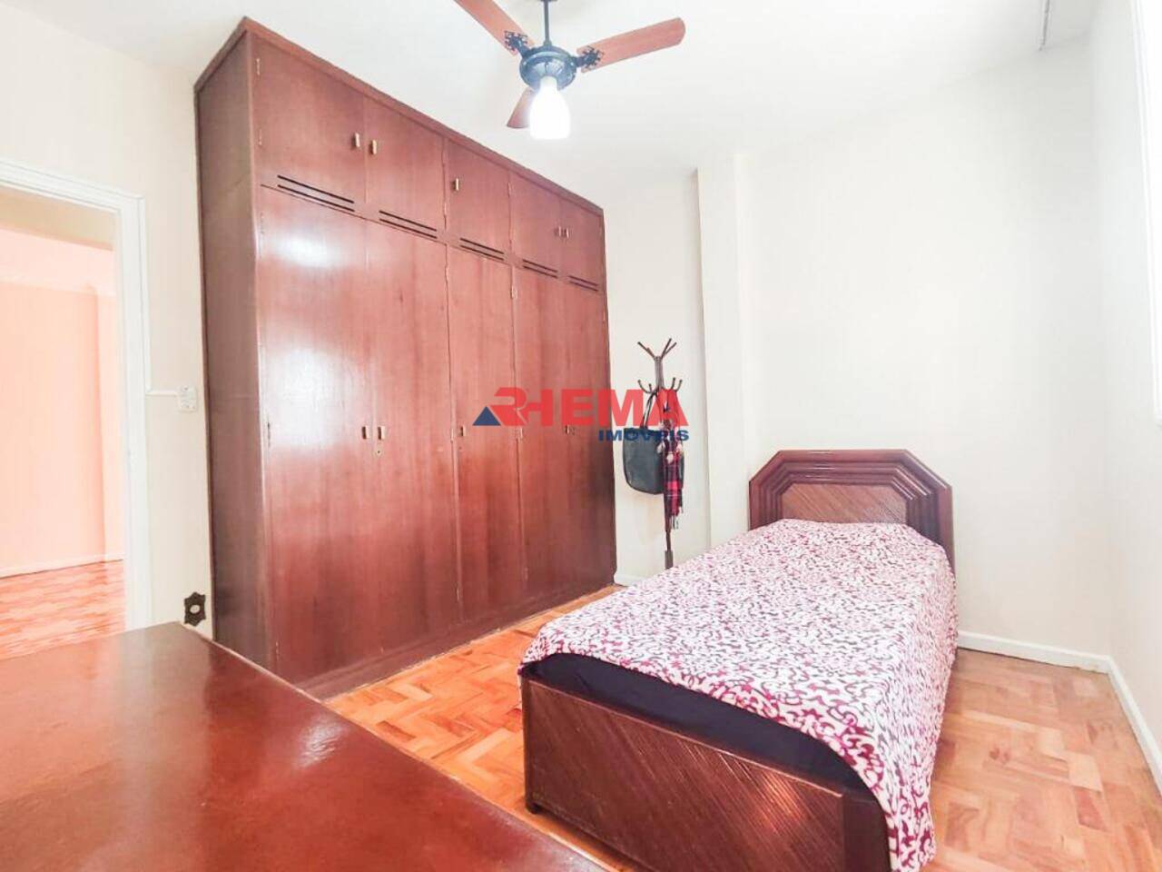 Apartamento Boqueirão, Santos - SP