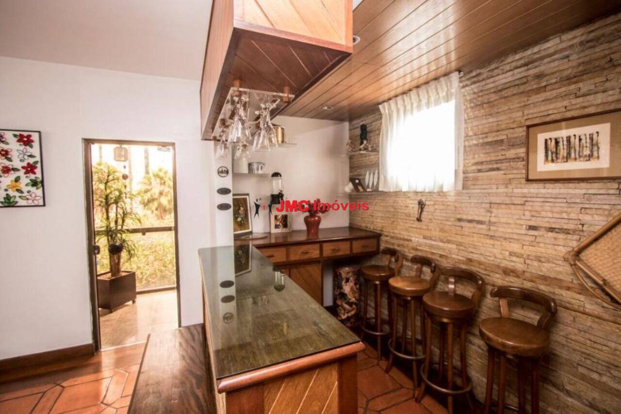 Apartamento Santo Agostinho, Belo Horizonte - MG