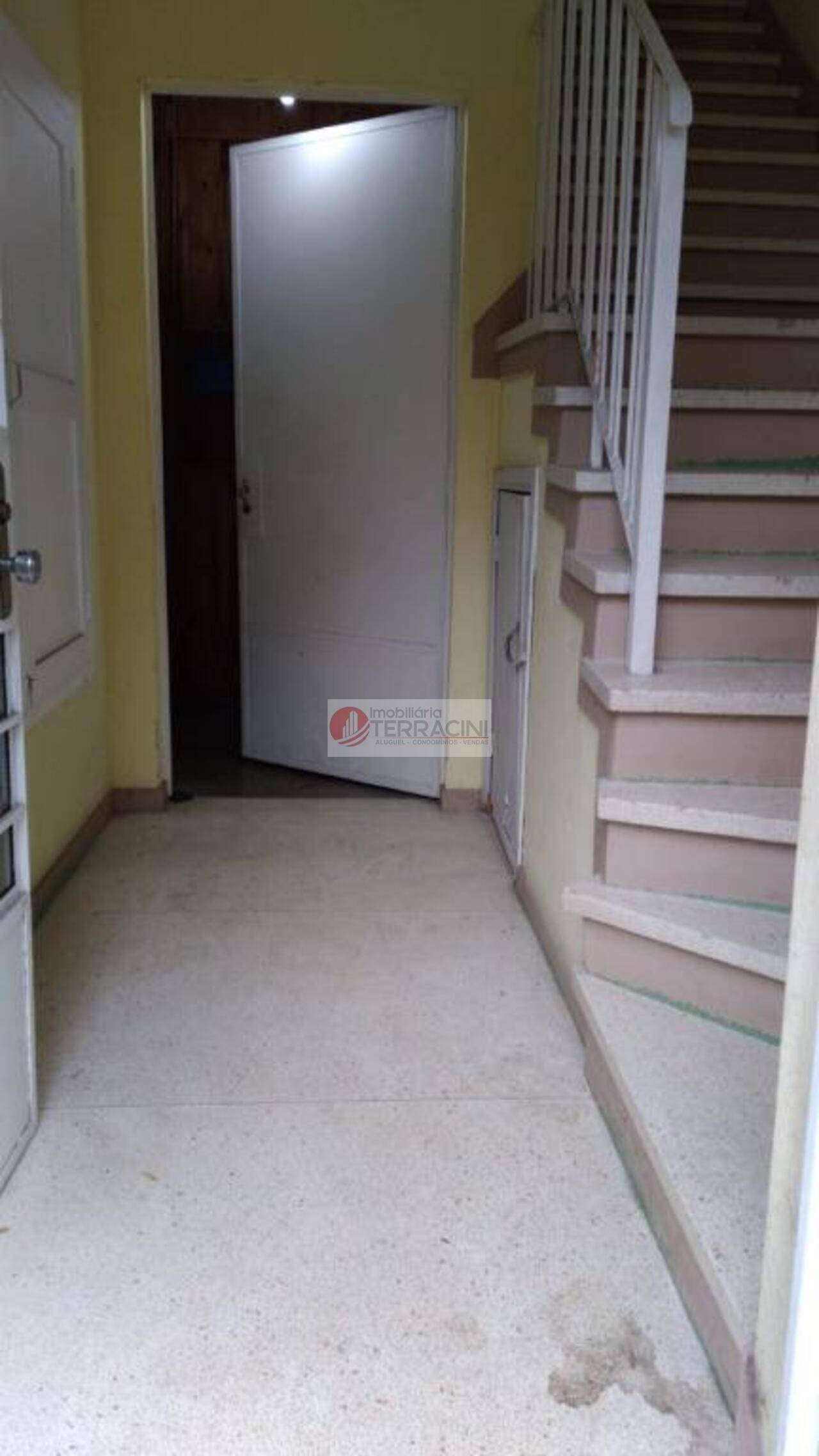 Apartamento Santa Maria Goretti, Porto Alegre - RS