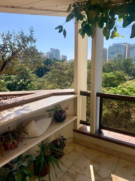 Apartamento Itaim Bibi, São Paulo - SP