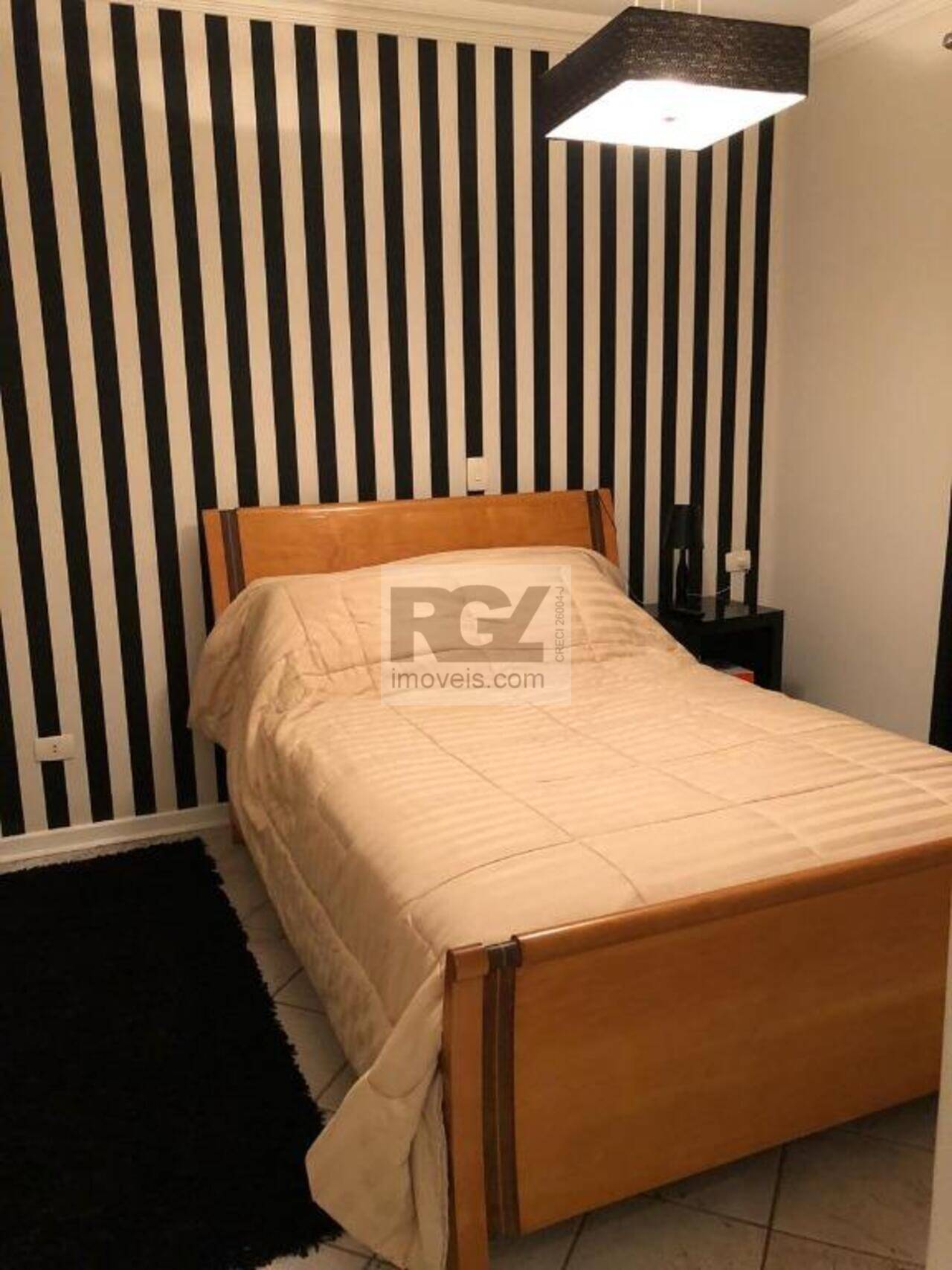 Apartamento Boqueirão, Santos - SP