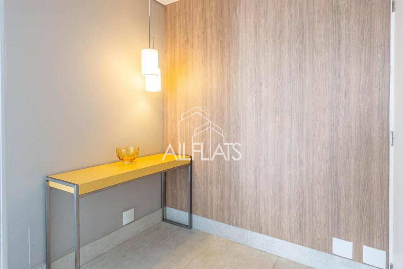 Apartamento duplex Vila Olímpia, São Paulo - SP