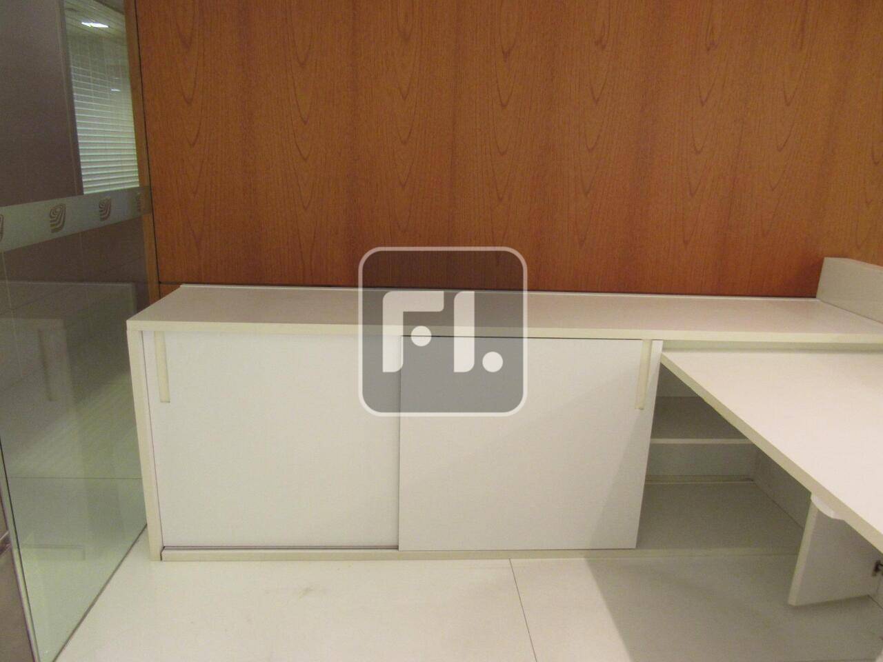 Conjunto para alugar, 688 m² por R$ 50.000/mês - Itaim Bibi - São Paulo/SP