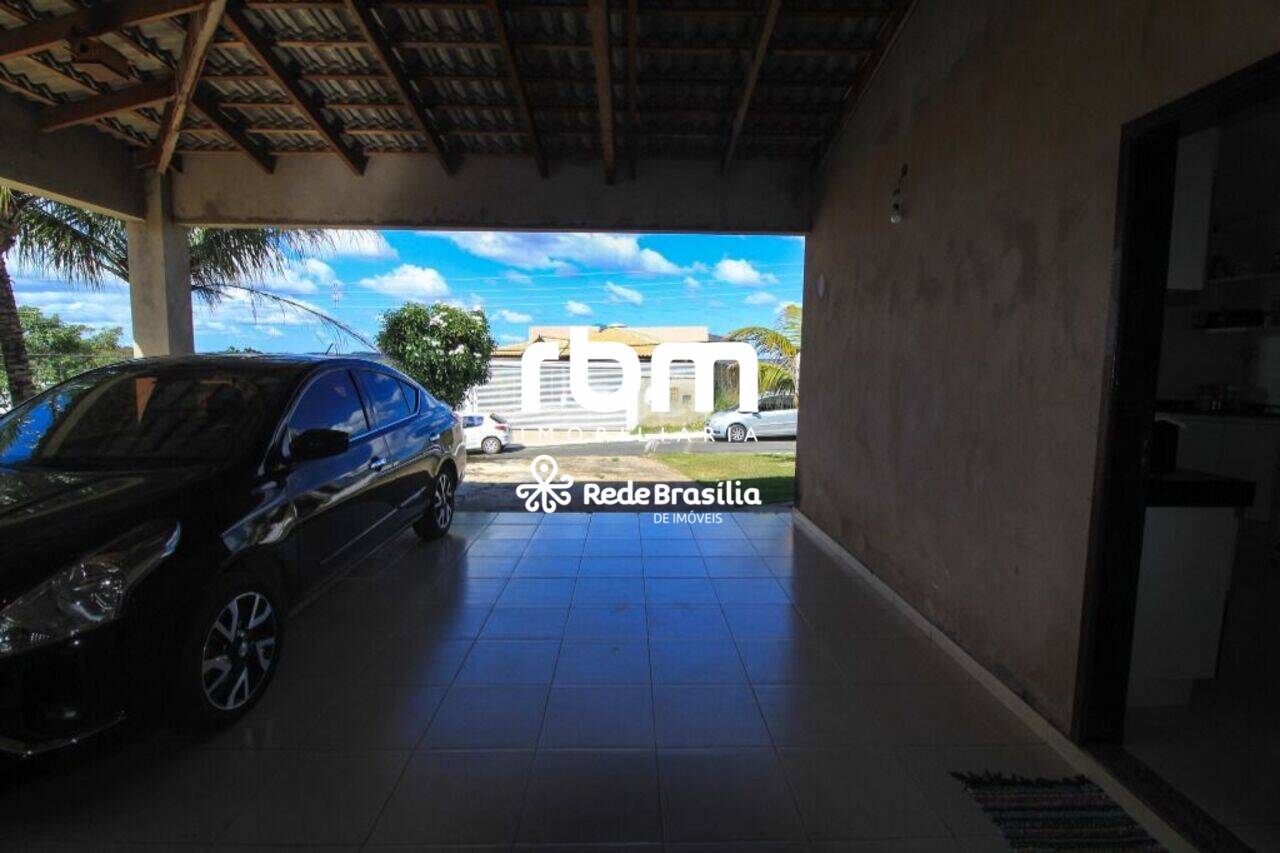 Casa Setor Habitacional Jardim Botânico, Brasília - DF