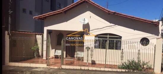 Casa de 110 m² Primavera - Pouso Alegre, à venda por R$ 475.000