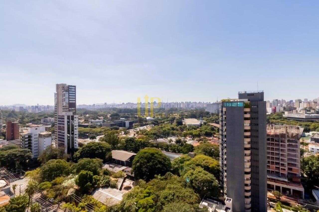 Apartamento Moema, São Paulo - SP