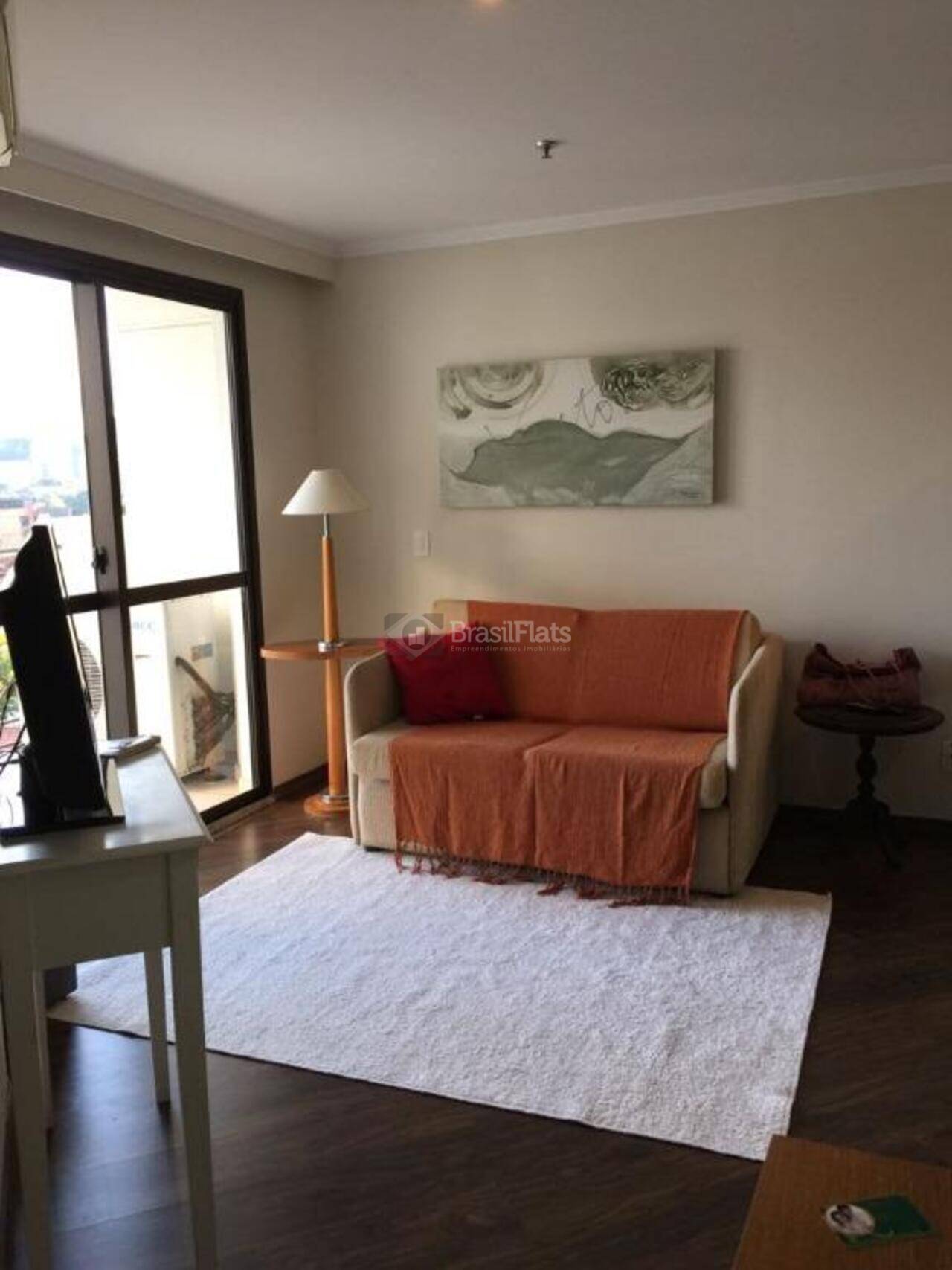 Flat Vila Olímpia, São Paulo - SP