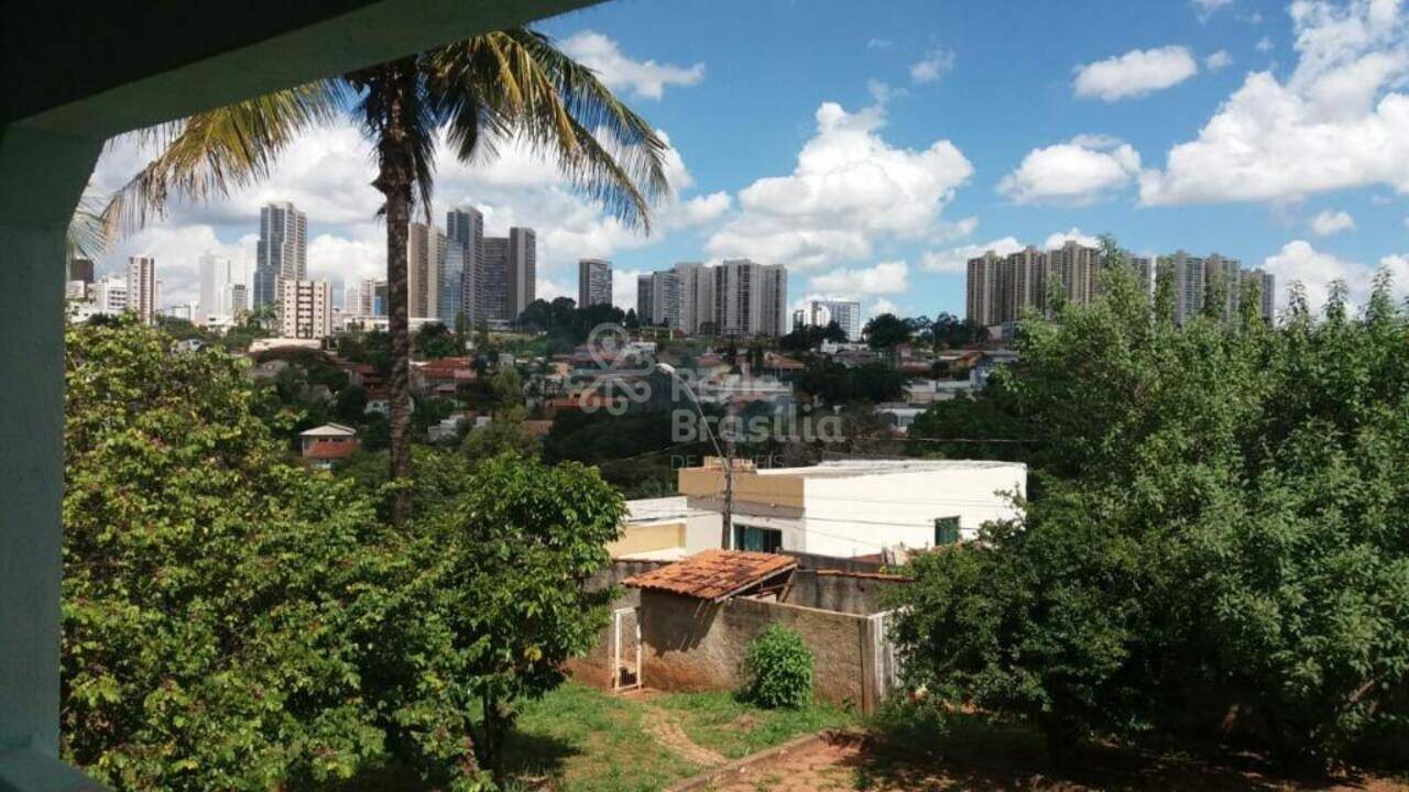 Casa Setor Habitacional Samambaia, Vicente Pires - DF