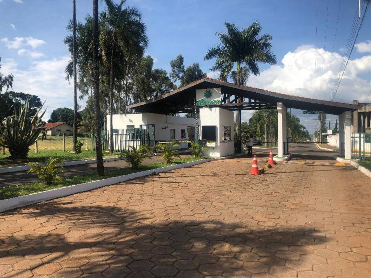 Casa Setor Habitacional Jardim Botânico, Brasília - DF