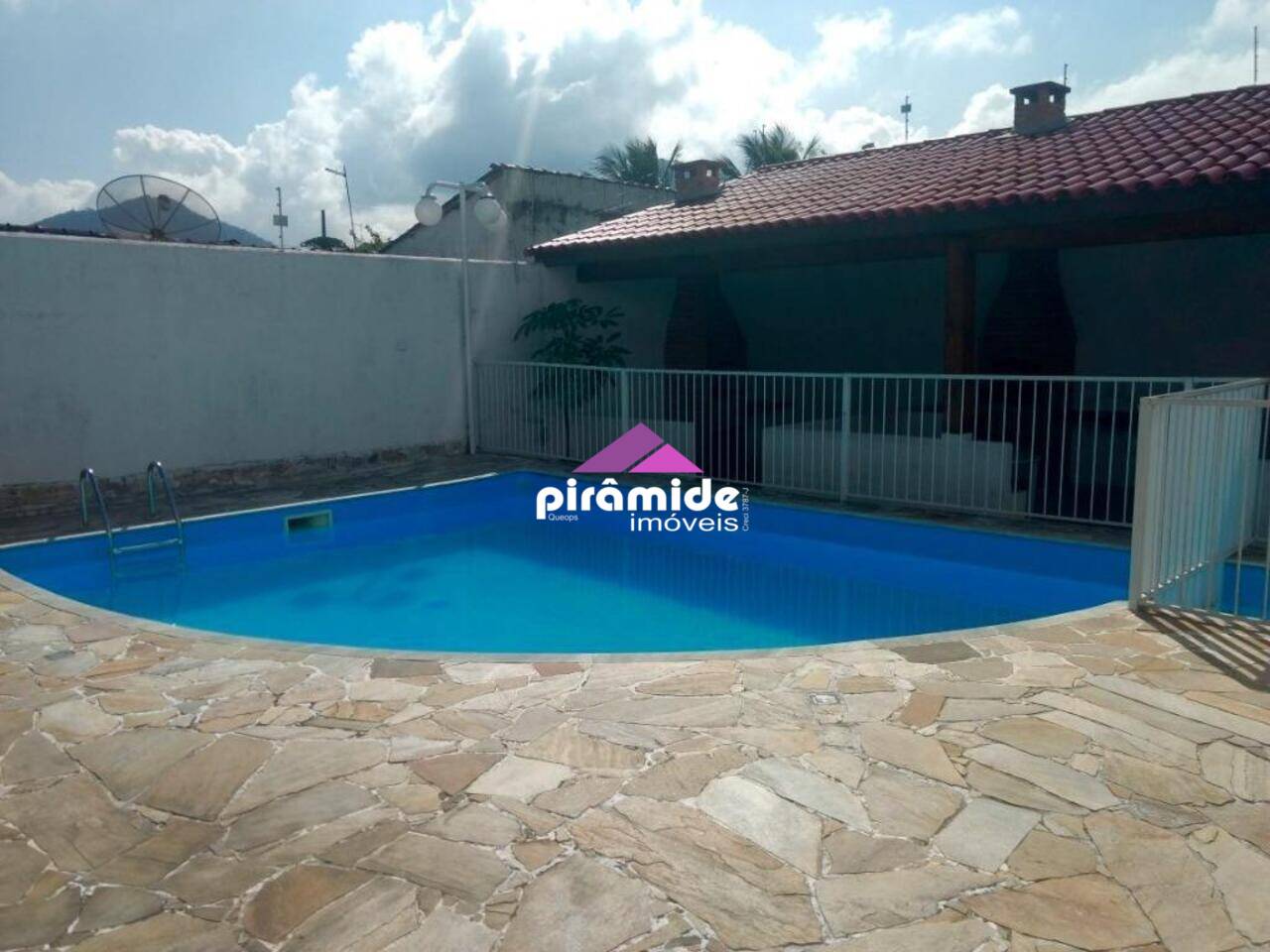 Apartamento duplex Martim de Sa, Caraguatatuba - SP