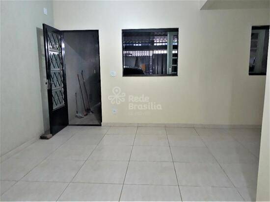 Casa de 180 m² na Quadra A Conjunto 6 - Setor Oeste - Gama - DF, à venda por R$ 300.000