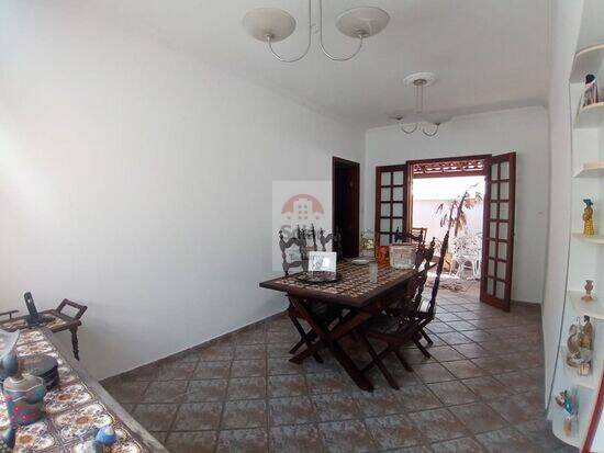 Casa de 210 m² Jardim das Nações - Taubaté, à venda por R$ 1.200.000