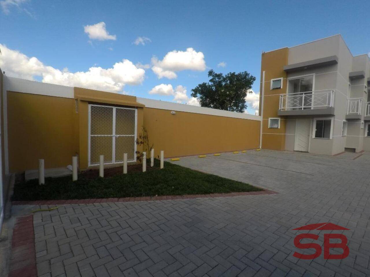 Apartamento duplex Jardim Paulista, Campina Grande do Sul - PR