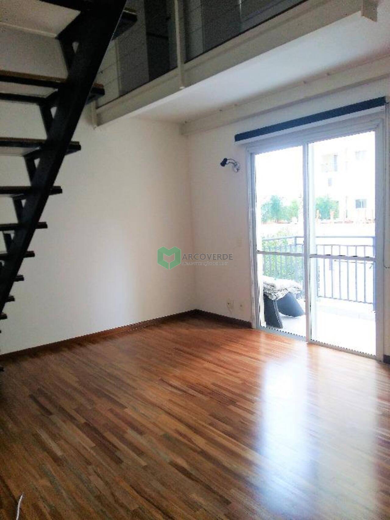 Apartamento Vila Madalena, São Paulo - SP