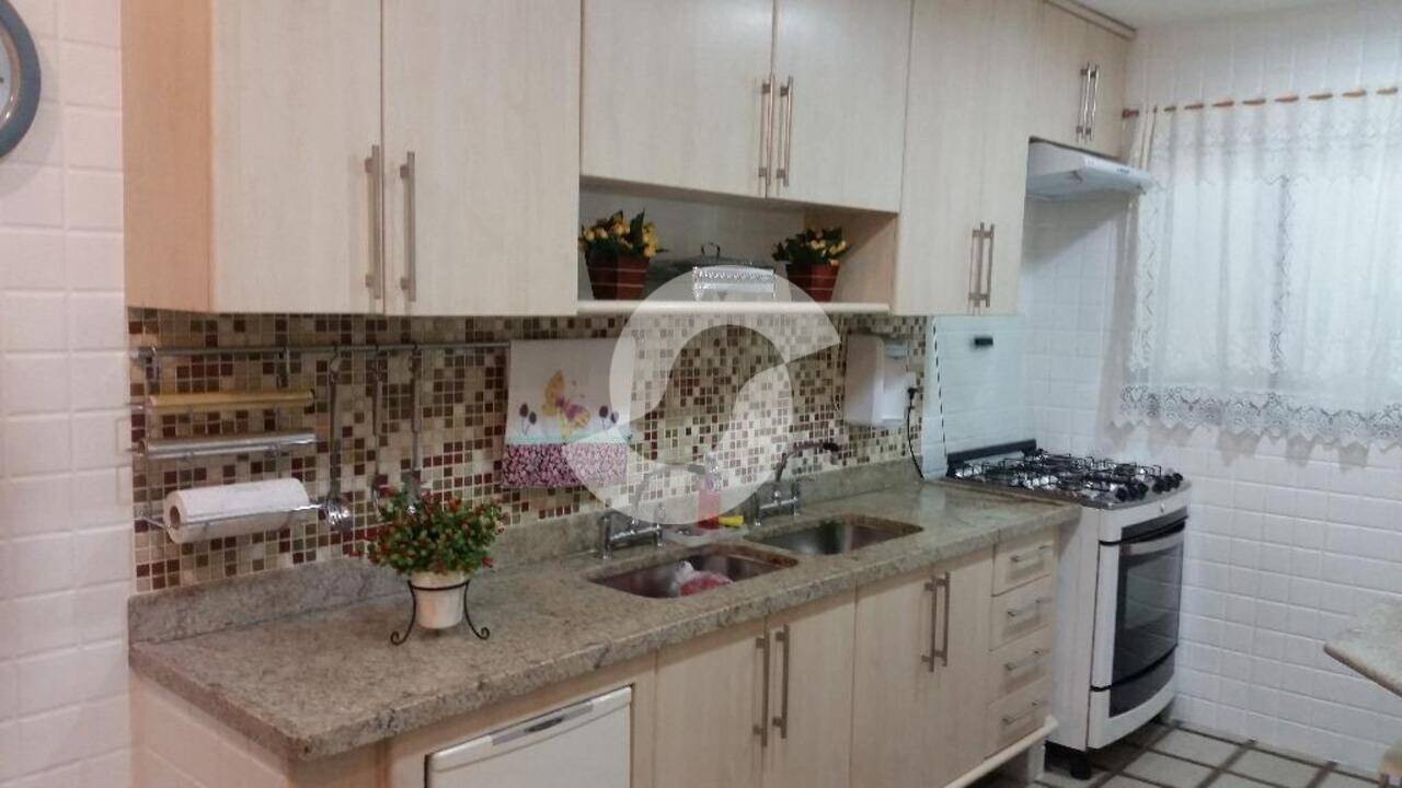 Apartamento Santa Rosa, Niterói - RJ