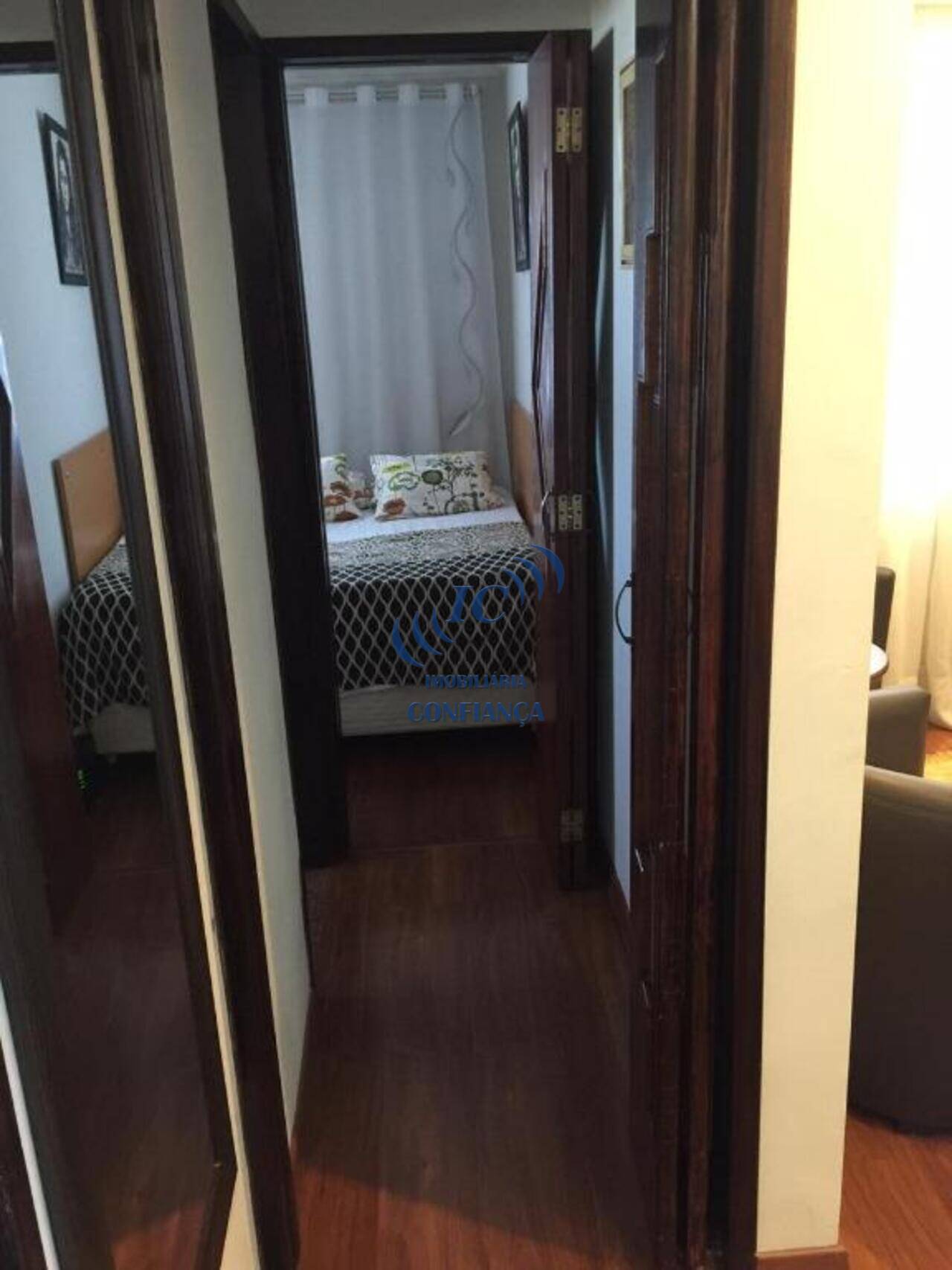 Apartamento Vila Araguaia, São Paulo - SP