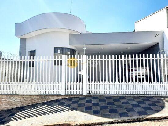 Casa de 183 m² na Pouso Alegre - Residencial Oliveira - Alfenas - MG, à venda por R$ 650.000