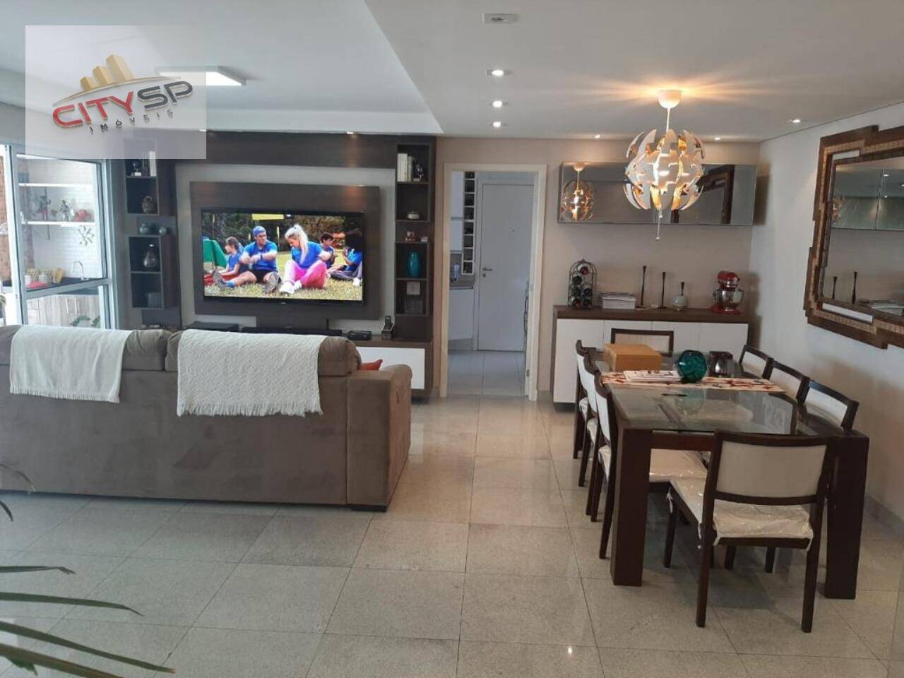 Apartamento Vila Gumercindo, São Paulo - SP