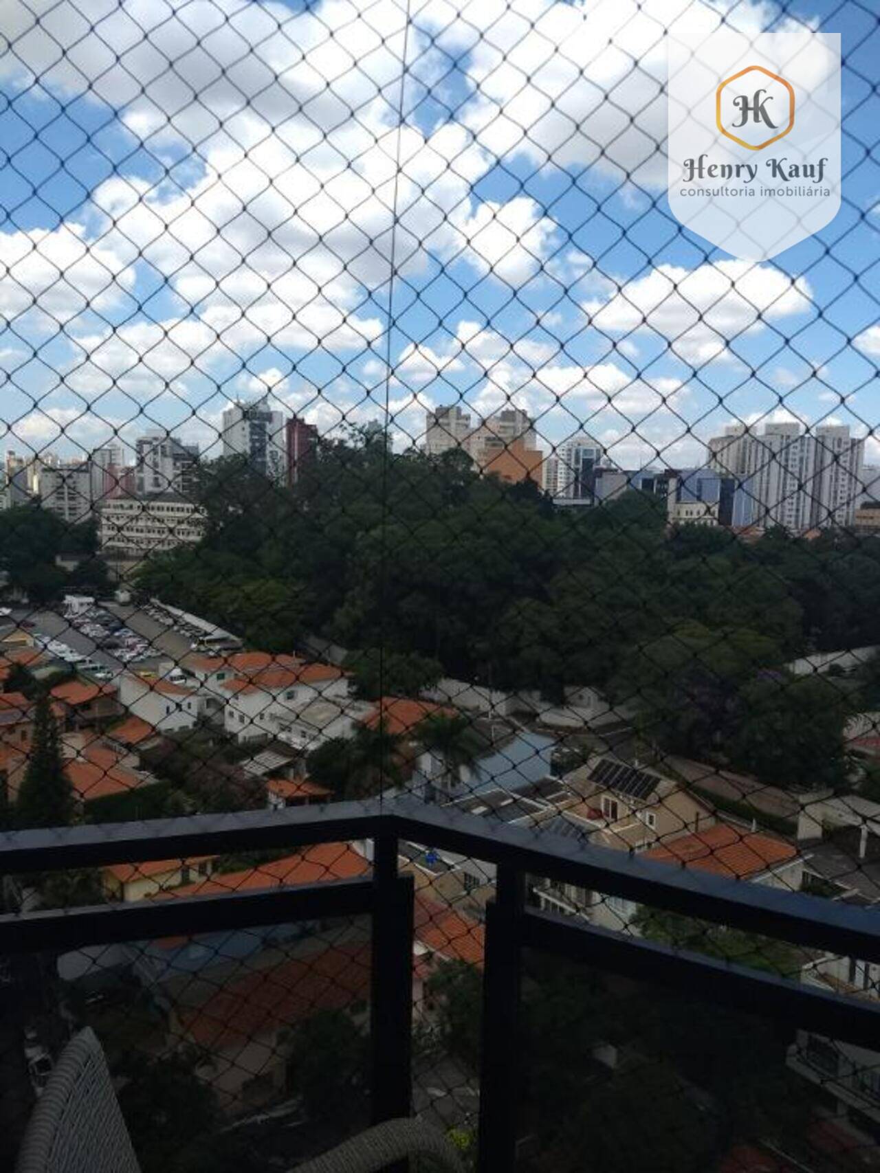 Vista terraço sala íntima