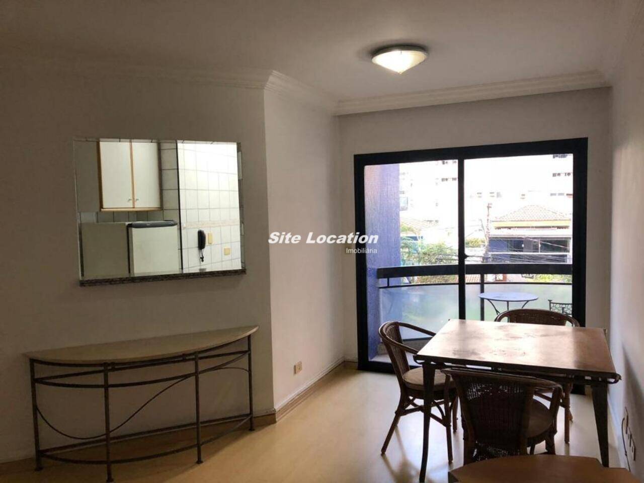 Apartamento Vila Olímpia, São Paulo - SP