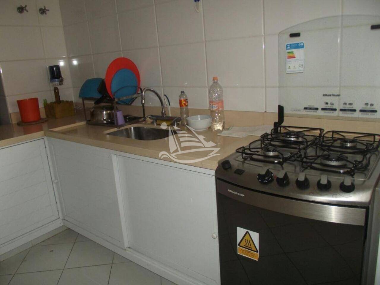 Apartamento Praia das Pitangueiras, Guarujá - SP