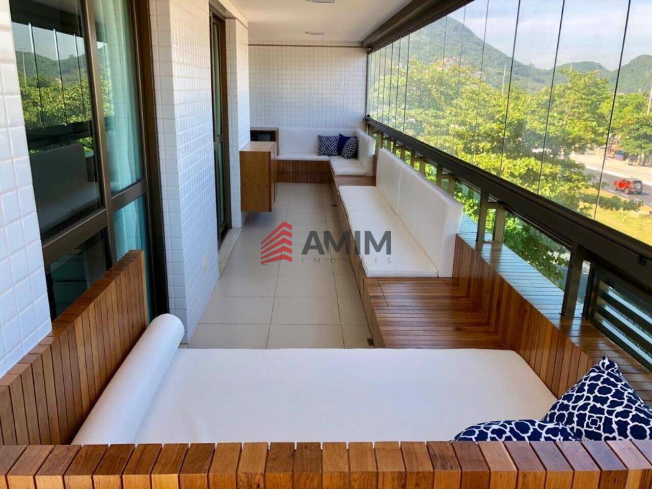 Apartamento Charitas, Niterói - RJ