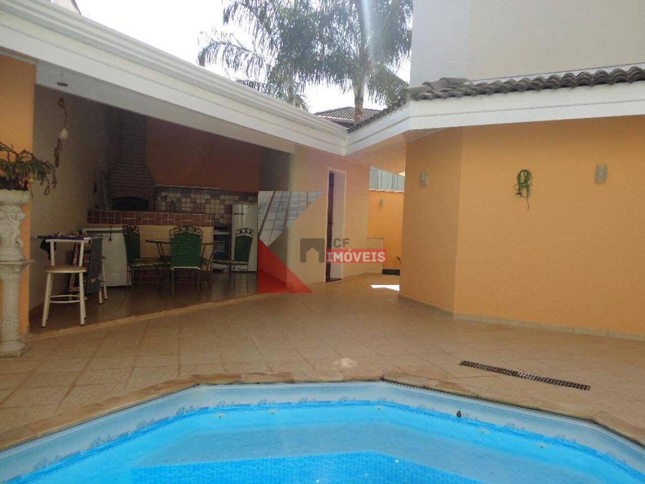 Casa Praia dos Namorados, Americana - SP