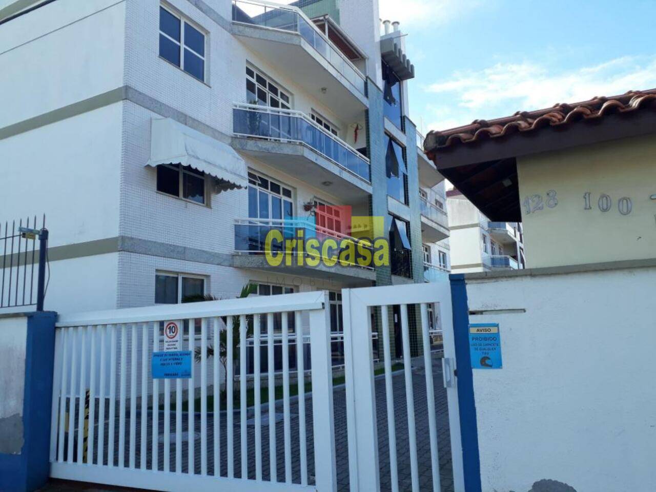 Apartamento duplex Extensão do Bosque, Rio das Ostras - RJ