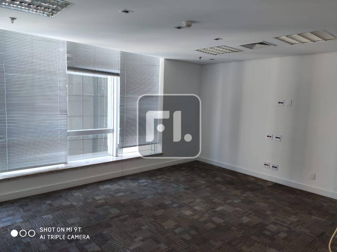 Conjunto para alugar, 484 m² - Brooklin - São Paulo/SP