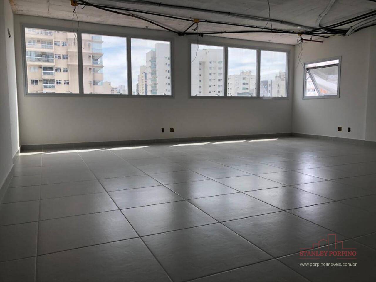 Andar corporativo Praia de Itaparica, Vila Velha - ES