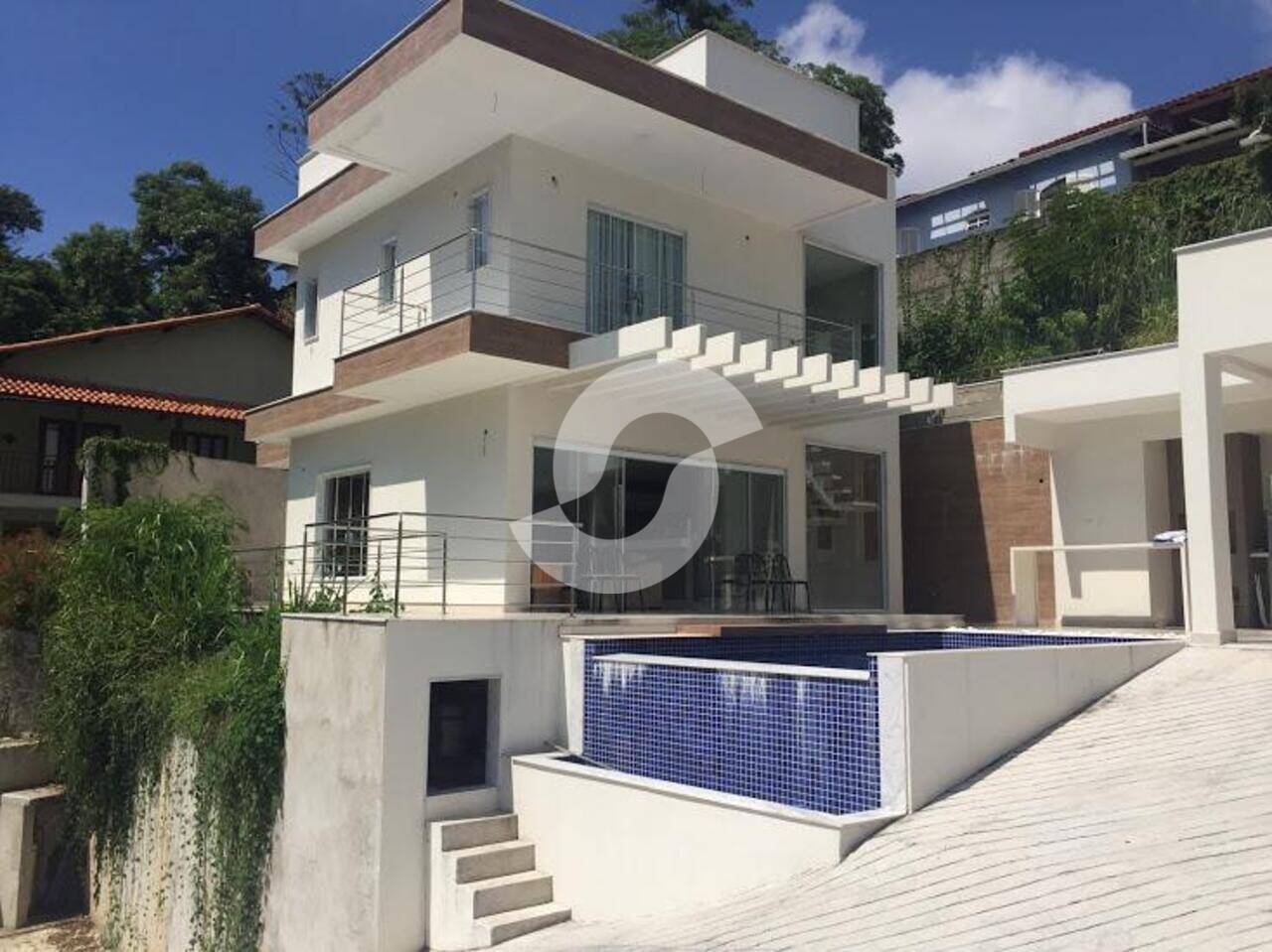 Casa Pendotiba, Niterói - RJ