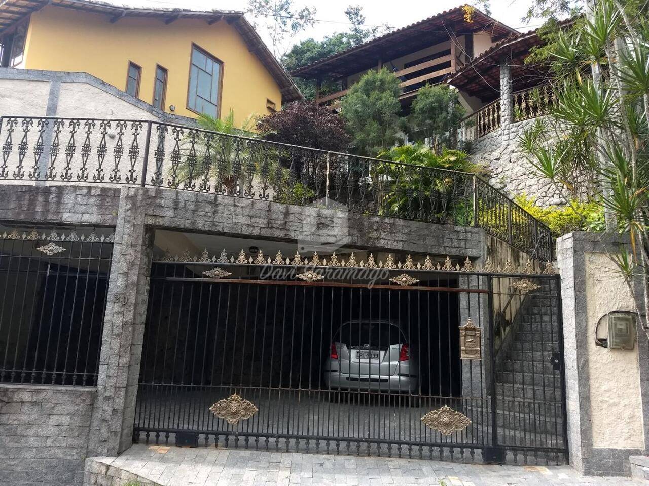 Casa Vila Progresso, Niterói - RJ