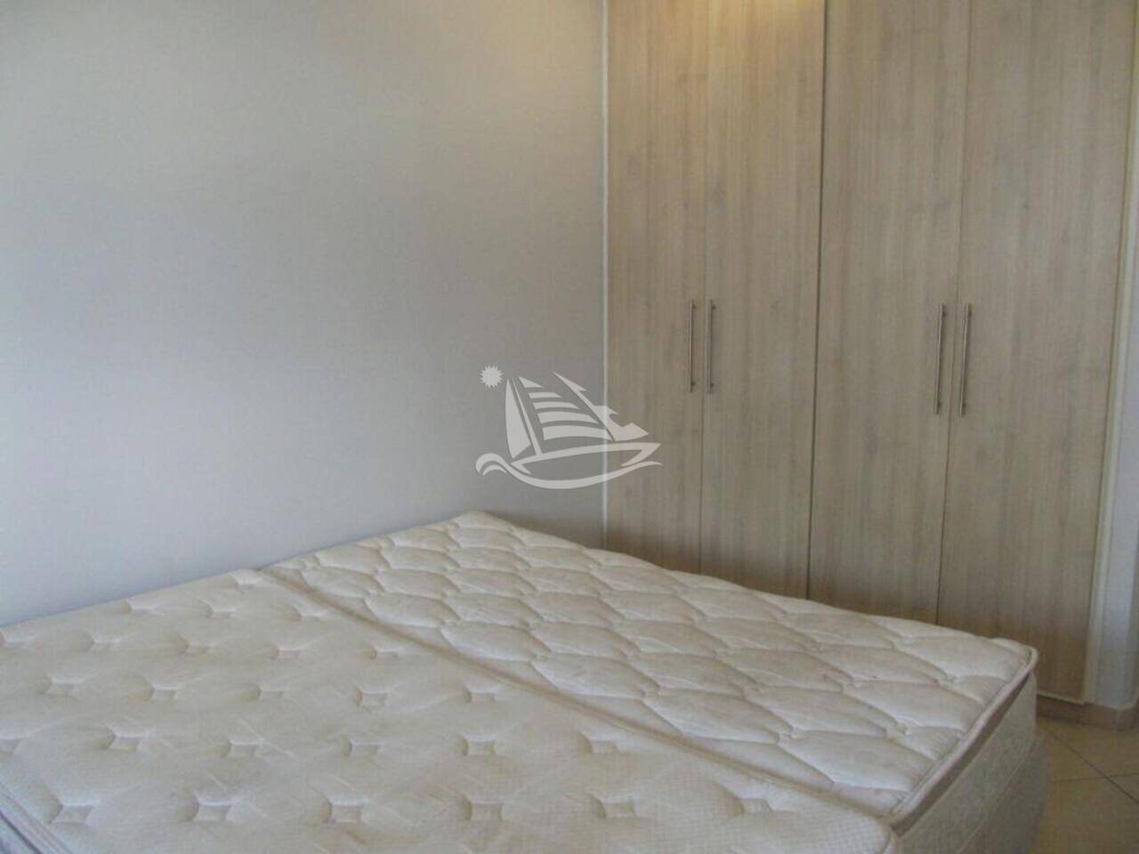 Apartamento Praia das Pitangueiras, Guarujá - SP